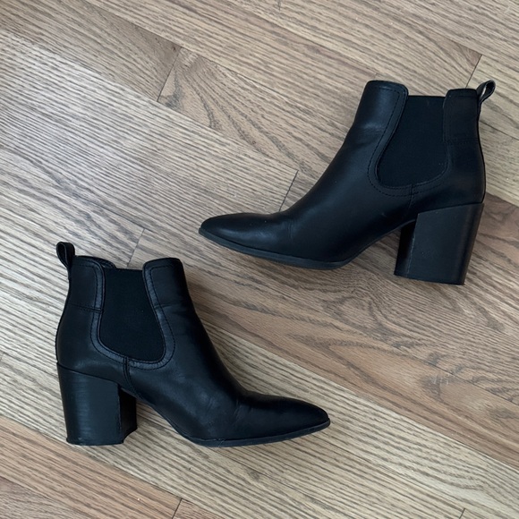 Steve Madden Shoes - Steve Madden Ankle Boots